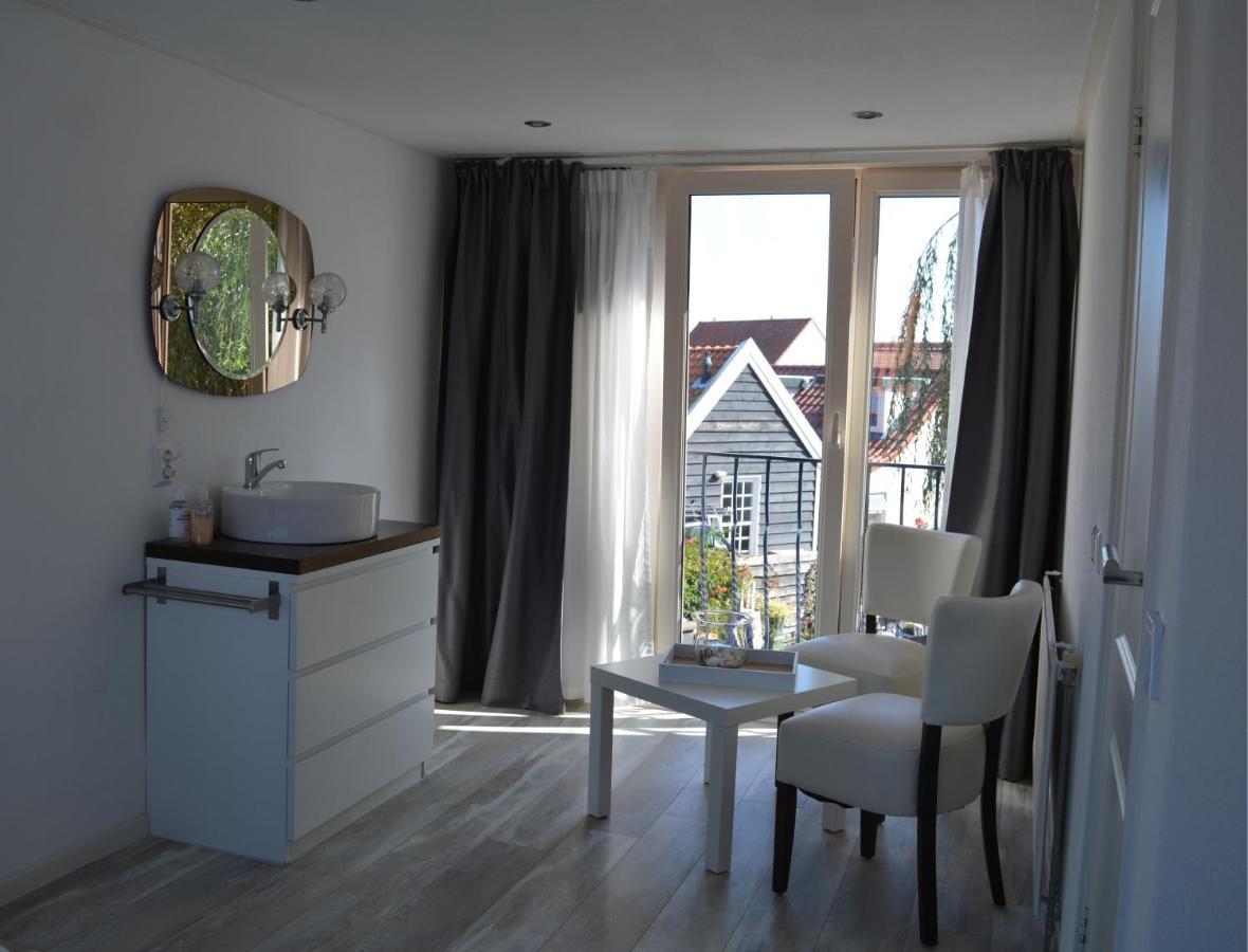 Bed and Breakfast T Laege Uus Burgh-Haamstede Exterior foto